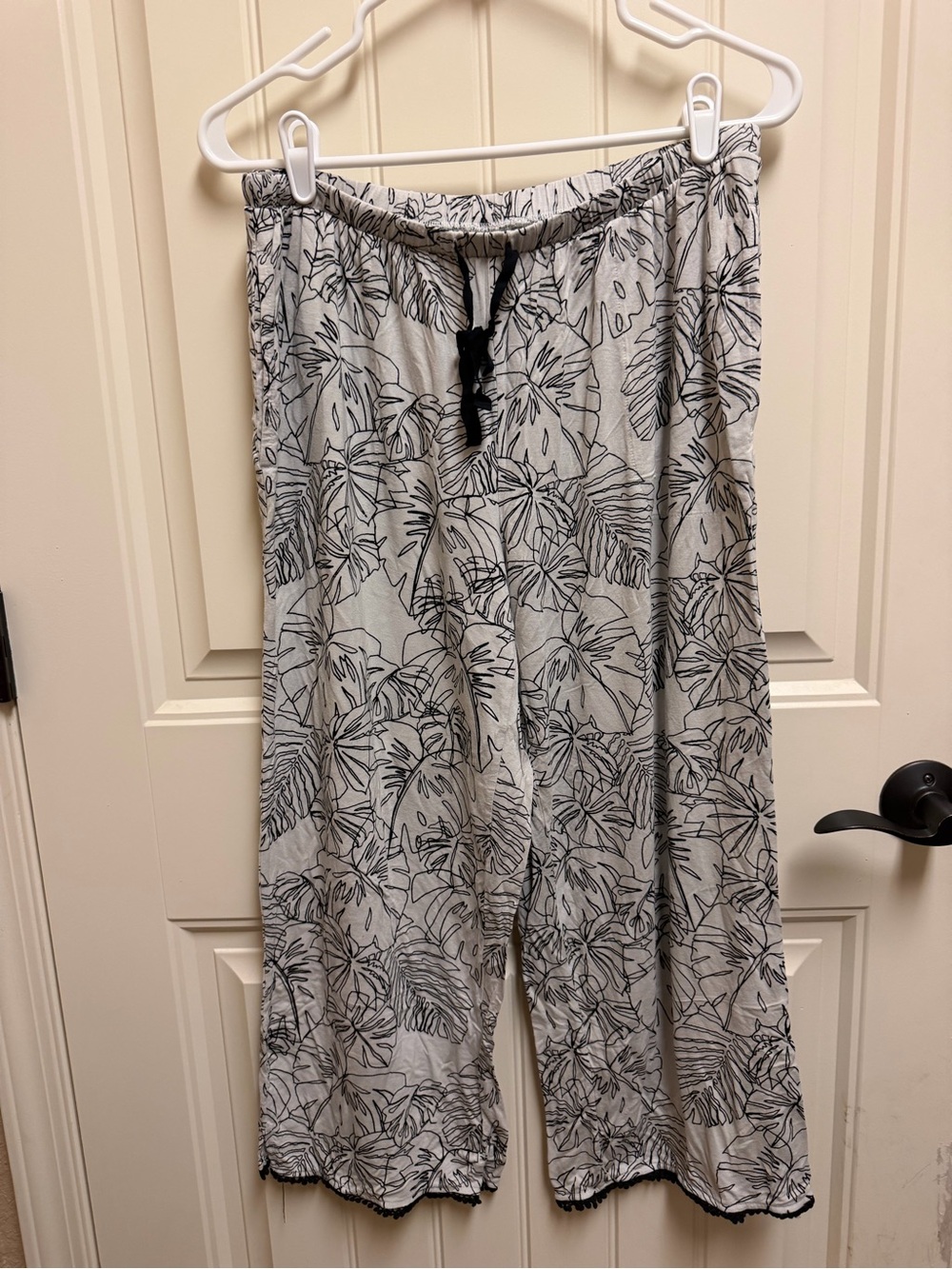 Soma Wide-Leg Drawstring Pants - Black on Cream Leaf Print